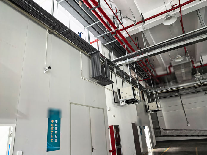 半導體生產車間整體控溫降溫，應用工業(yè)蒸發(fā)冷省電空調臥式射流機